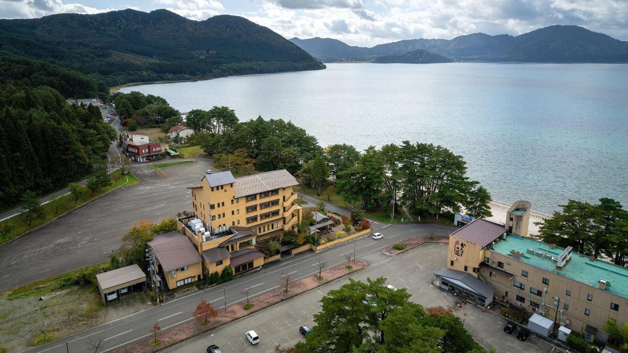 Hotel Kashintei Shirahama Semboku Esterno foto