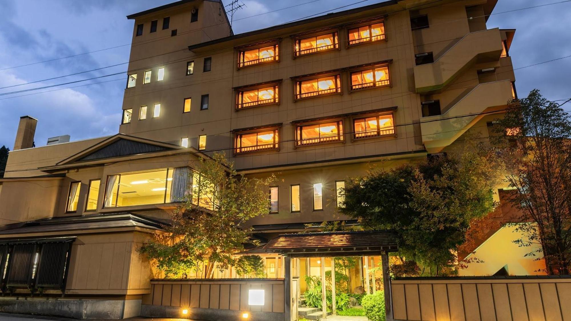 Hotel Kashintei Shirahama Semboku Esterno foto