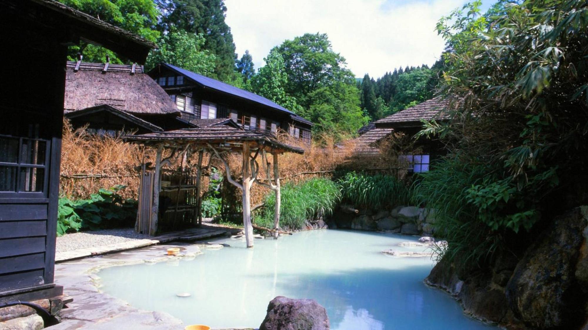 Hotel Kashintei Shirahama Semboku Esterno foto